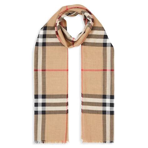 saks burberry sale|burberry saks off fifth.